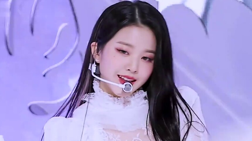 怼脸才是真美人，情匠人张元英天生C位直拍