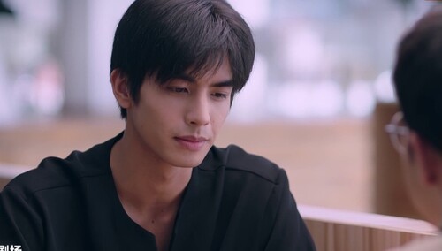 《以家人之名》第20集精彩看点：凌霄劝李尖尖男友放弃
