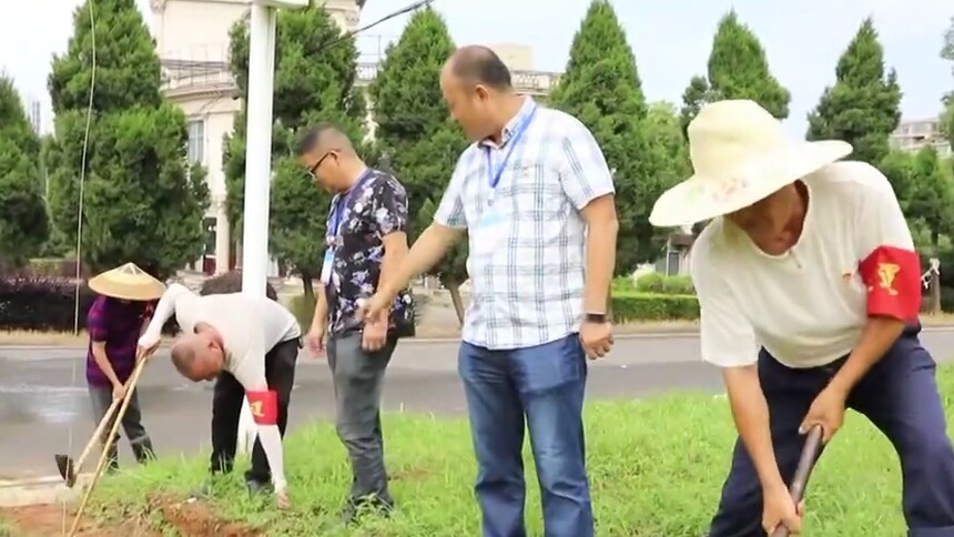 湖南 退伍不褪色 退伍军人李志强：水退人不退 坚守不动摇