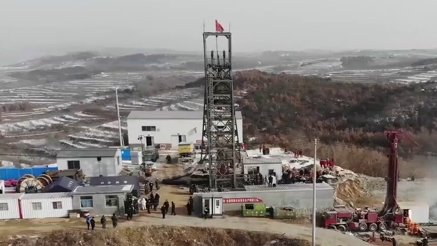 山东笏山金矿爆炸救援工作紧张进行