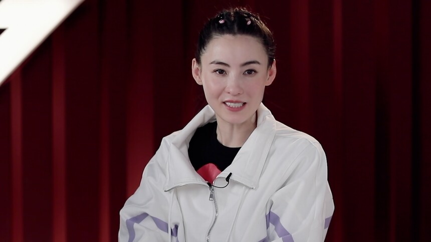程莉莎董洁张柏芝董璇胡静致敬巾帼“她”力量