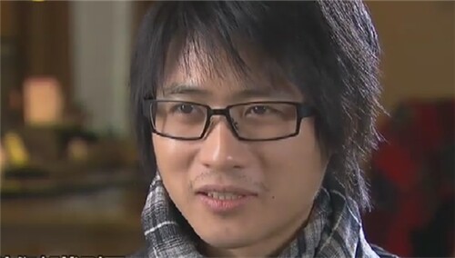 新闻当事人20120205期：韩寒是偶像还是公敌？