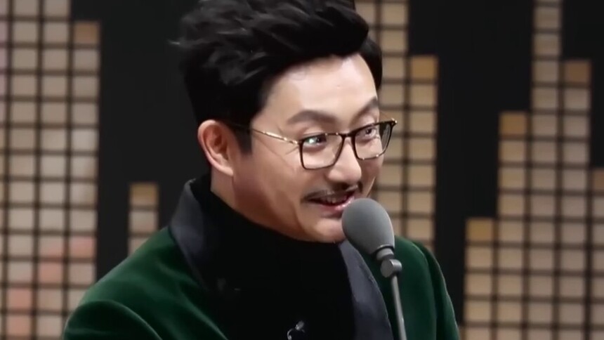 纯享：涂松岩花式配音《铁齿铜牙纪晓岚》，本尊张国立都看笑啦！