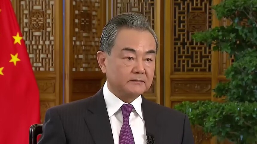 王毅谈2021年中国外交：在博弈较量中勇毅前行