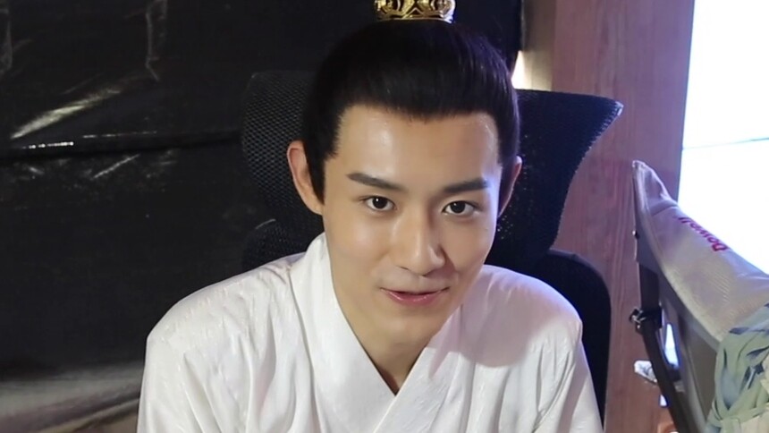 独家花絮：玩嗨了 彭楚粤在剧组开心的一天