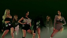 BLACKPINK《Pretty Savage》 ( THE SHOW ver .）