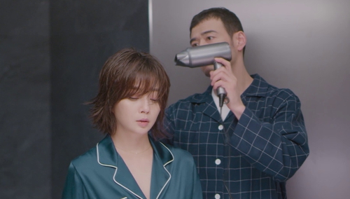 节目简介杨烁殷桃精华cut专辑111都市女性殷桃宋轶携手奔赴热爱51五美