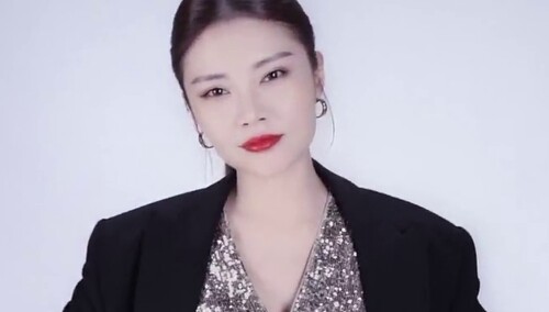 徐冬冬加盟《听姐说》！人美心善的大嫂出口成梗即将上演
