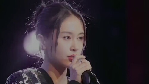 王子文百乐门再唱夏如生花 动人嗓音惊艳众人
