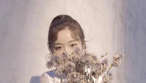 人美歌甜金沫汐：《望》单曲MV！谁还不是个快乐女声呢