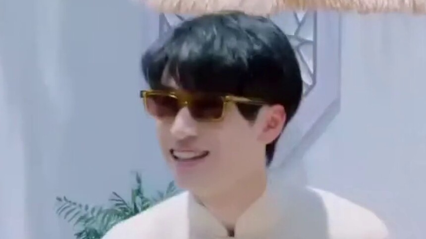 严浩翔游戏翻车，曾经的游戏王也有今天，已经开始担心孩子明年的高考