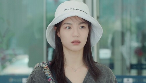 《青春须早为》第31集看点：程心装抑郁被郑乾发现，媳妇要和姚佳仁决裂