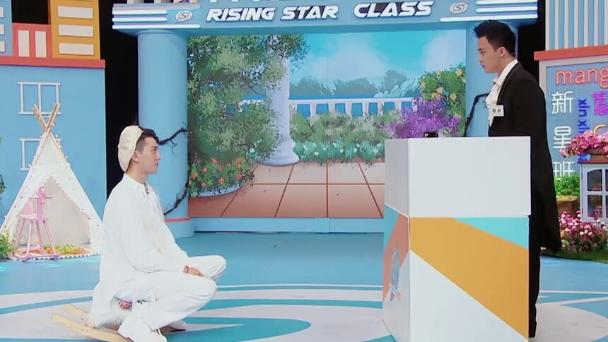 笑到扑地！赵轩吃大葱上演大型穿帮现场