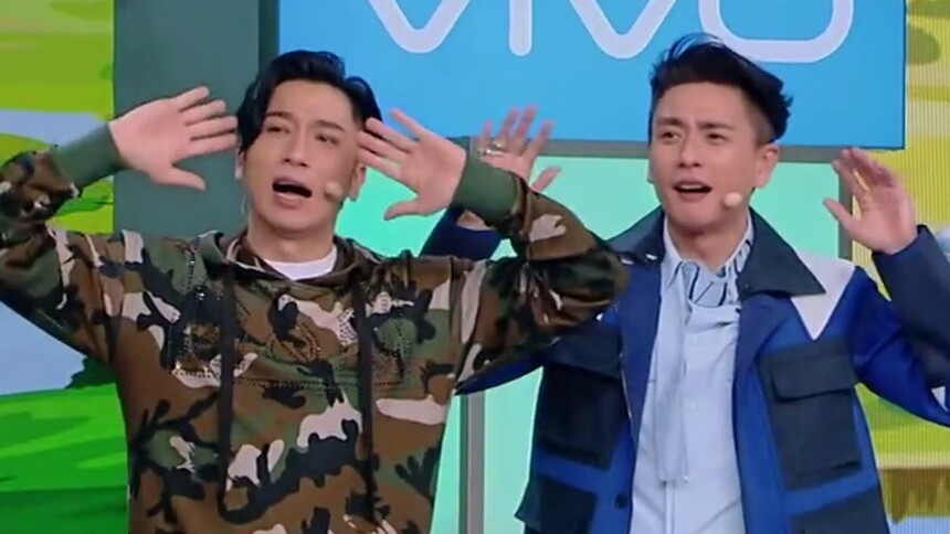 一秒穿越到港片！警察吴卓羲上线，那个举枪的动作帅炸屏