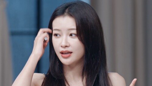 床头吵架床尾和？孙怡曝睡前怒踹董子健