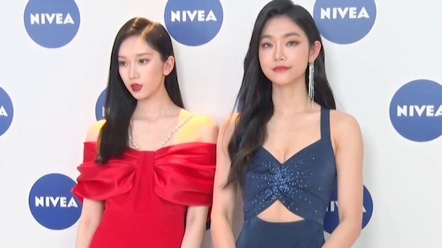 刘令姿曾可妮亮相超养眼 谈护肤分享新年愿望