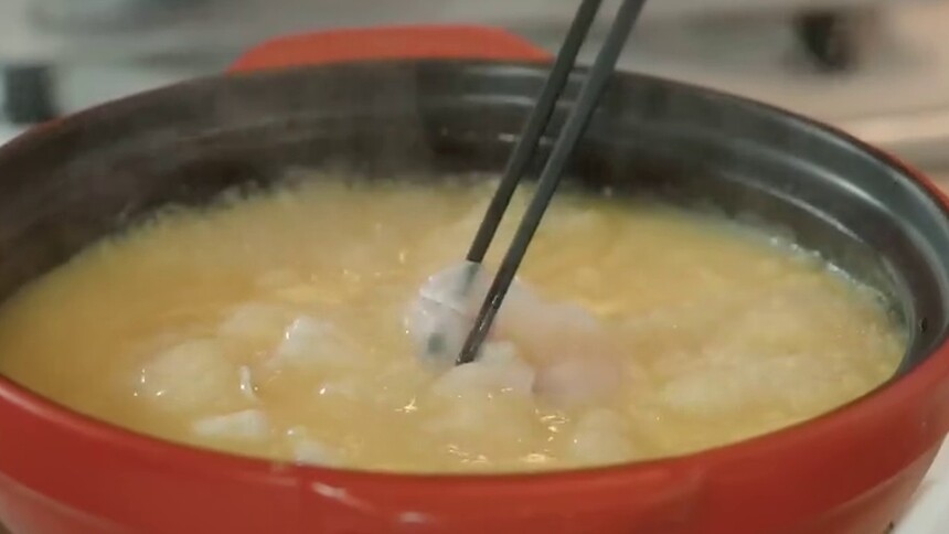 岳阳：小米煮桂鱼