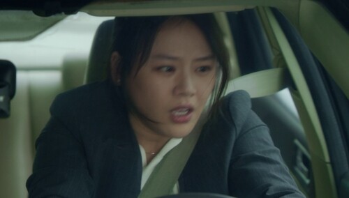 《江照黎明》第1集看点：危！李晓楠命悬一线