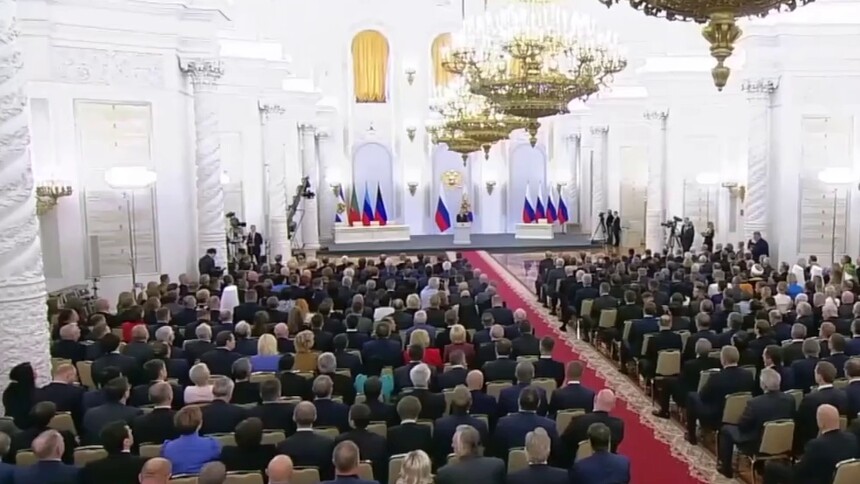 顿涅茨克等四地入俄条约签署仪式举行