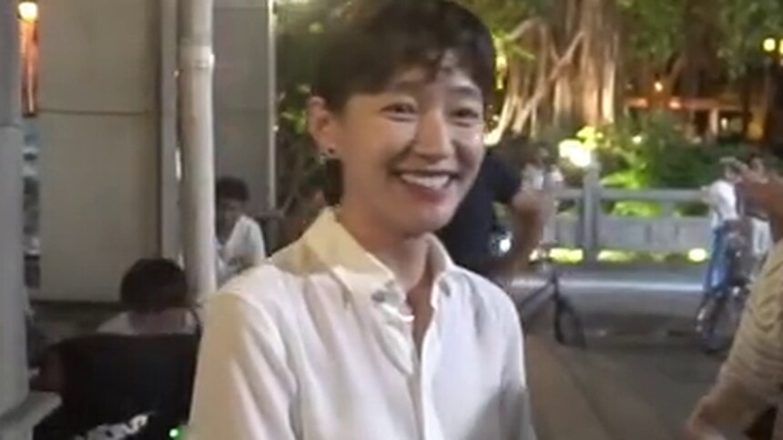 《一日三餐》单元花絮：焦俊艳片场求学广东话，语言天赋顶呱呱