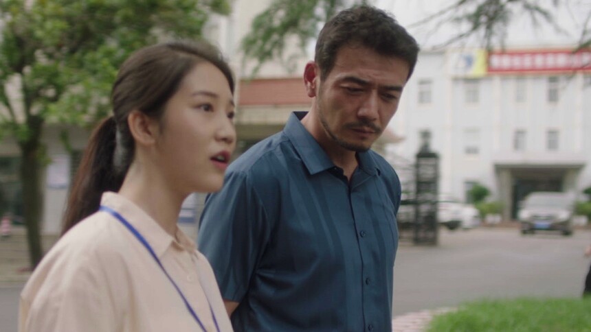 《我们这十年》第30集看点：程光辉先行潜入周家湾摸清情况