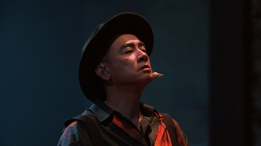 纯享版：陈小春张智霖《浮夸》现场剃头 戏剧张力超强