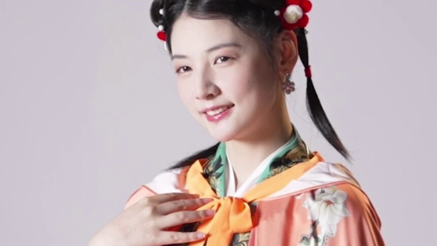 《美好年华研习社》独家侧拍：赵粤王钰软糯可爱