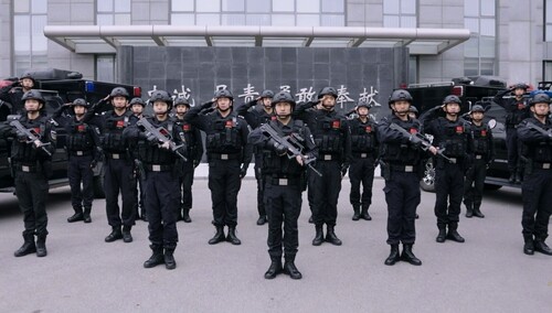 这十年·向未来第6集：向守护一方平安，出发！