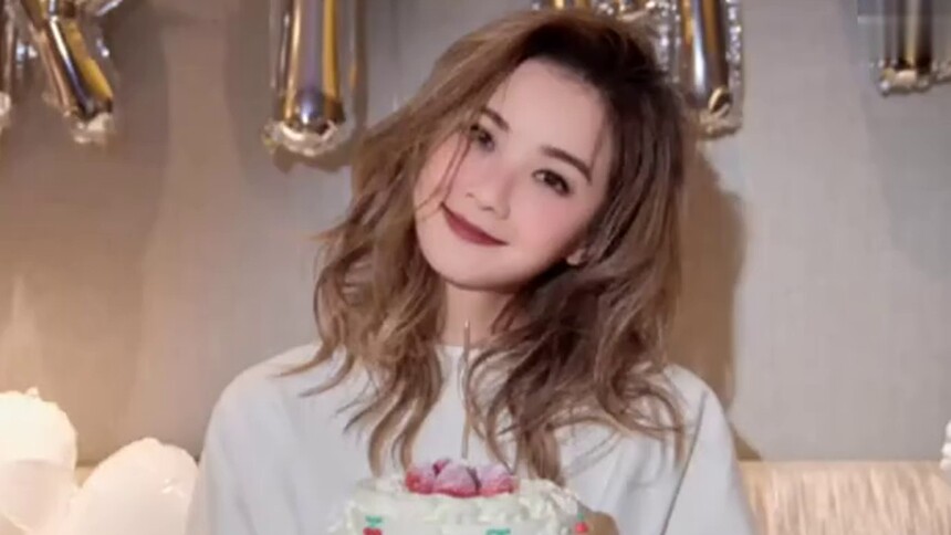 蔡卓妍晒40岁庆生照！状态好棒！