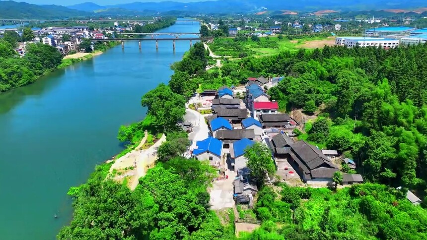 喜迎二十大 航拍新靖州：山水平原