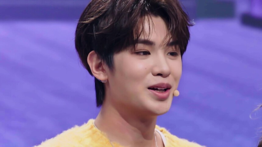 黄明昊和冯禧学绕口令 是练台词很用心的小贾了