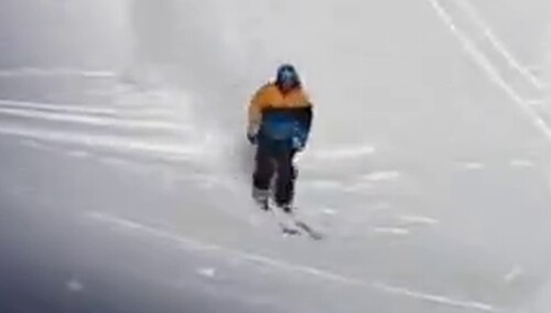 自由滑雪：杰克逊洞，危险的悬崖和野外双翻