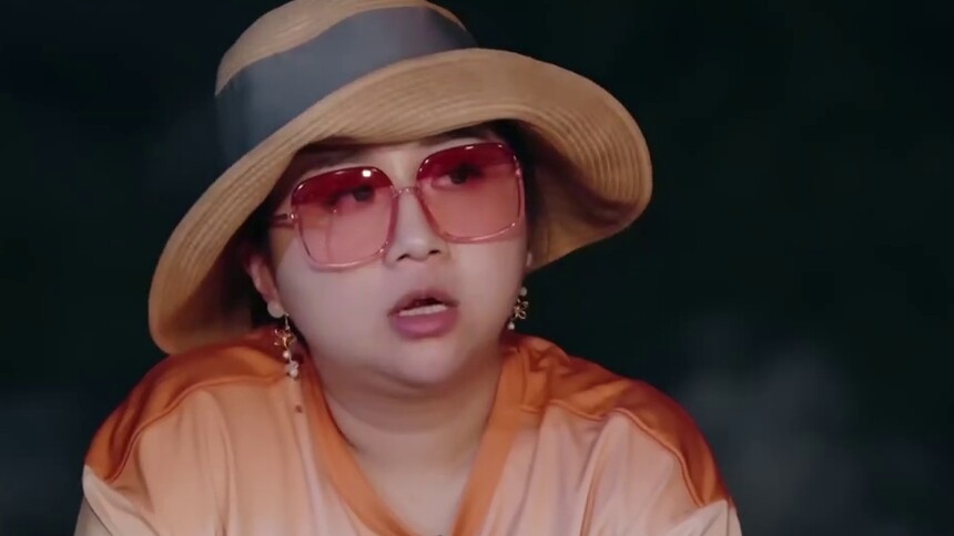 傅首尔提不幸童年泪崩，为见妈妈做出惊人举动