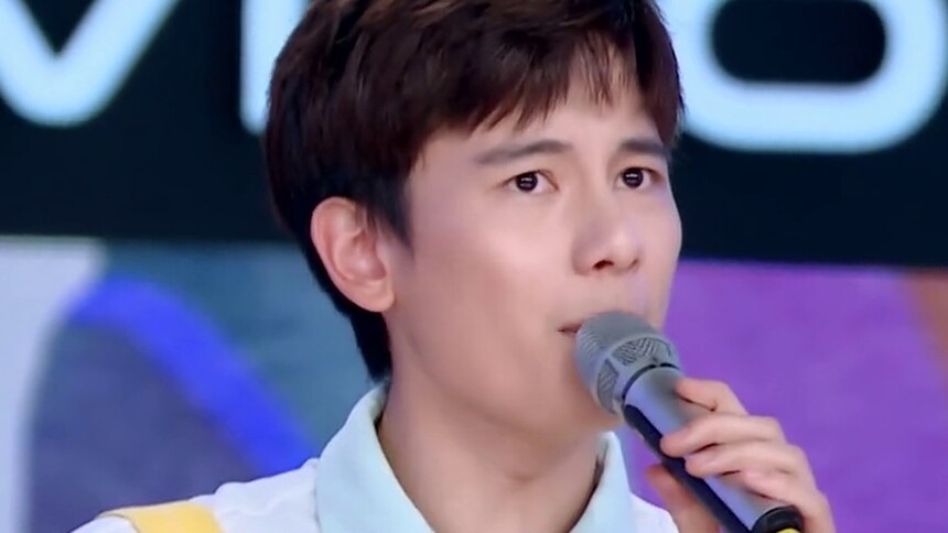 不愧是《家有儿女》十级学者！ 胡先煦模仿刘星剧中名场面