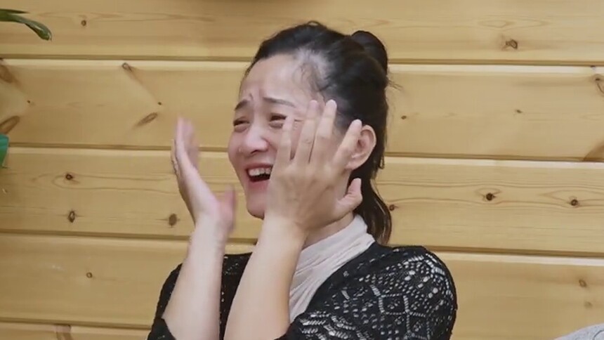 郭柯宇嫌弃章贺睡衣有味儿？章贺都无语了