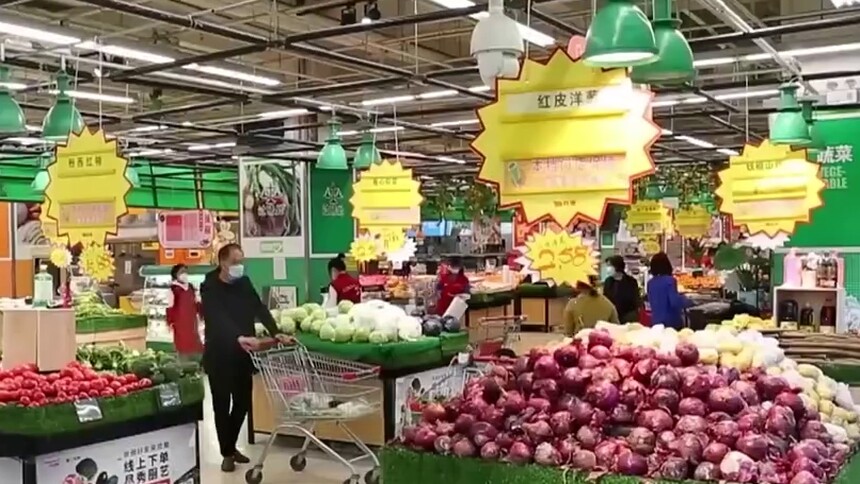 新冠肺炎疫情防控·总台央视记者专访梁万年 防控疫情 民生保供 城市运行同等重要
