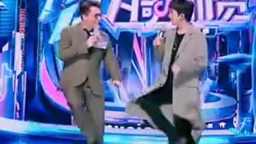 唐汉霄华少竟然也是刘畊宏男孩，哪里都是刘畊宏男孩的舞台！