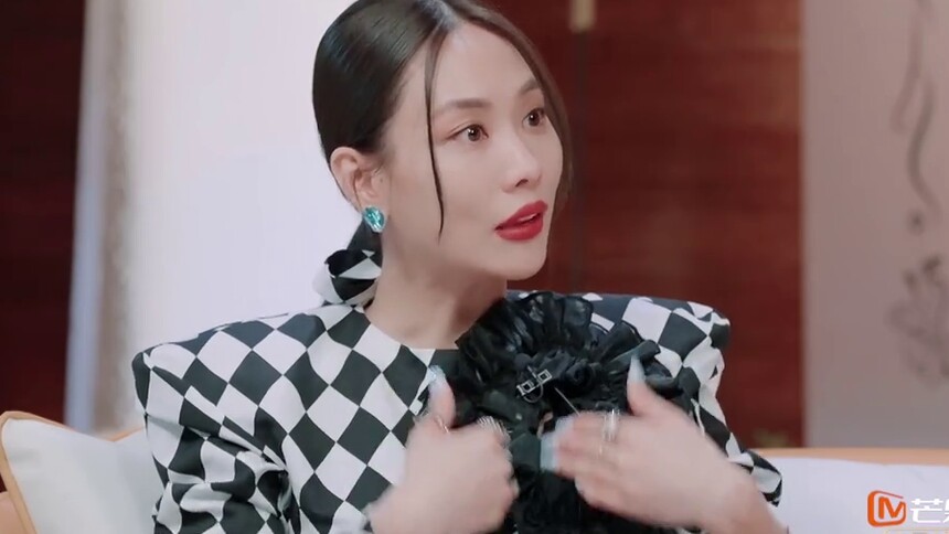 感动是爱情吗？王霏霏被陆莹酷到了！