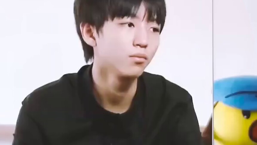 是超级温暖成熟的王俊凯啊～