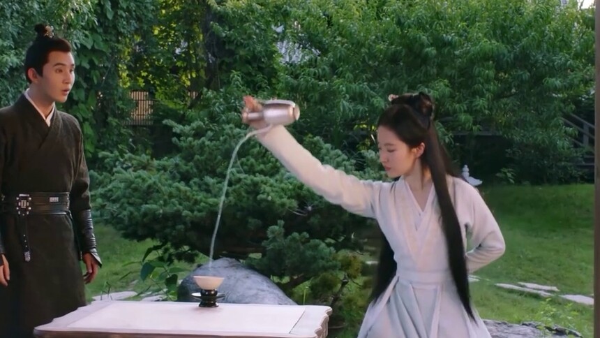 古装美人图鉴！刘亦菲刘诗诗毛晓彤气质温婉