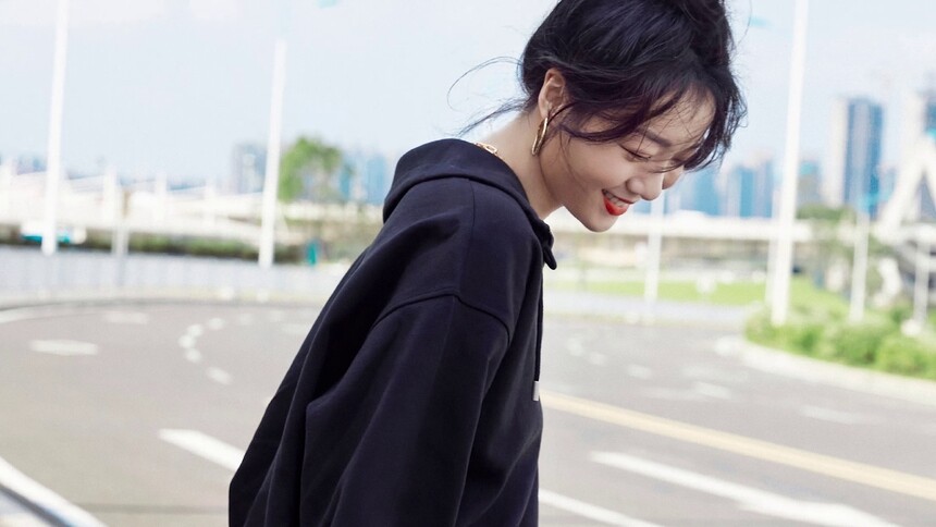 正能量！齐溪谈女性美：每一条皱纹都是礼物