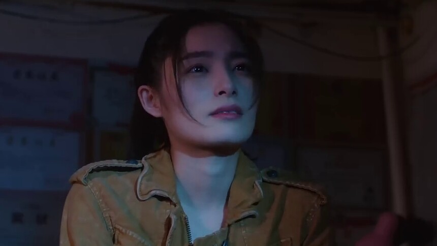 鹿菲回忆与母亲的过往