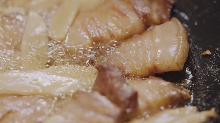 排帮菜的韵味都在这一碗回锅肉里