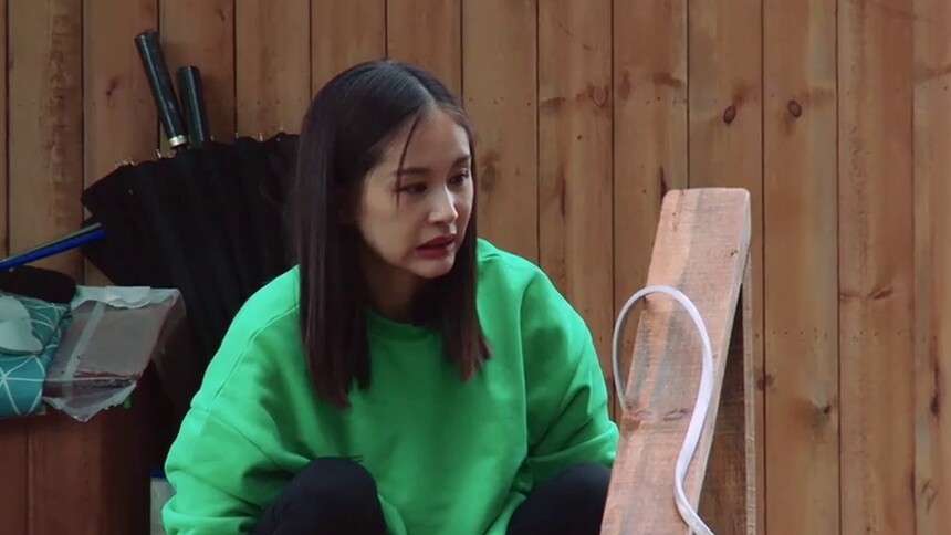 王子文给张翰布置彩灯小屋！审美追求超细致