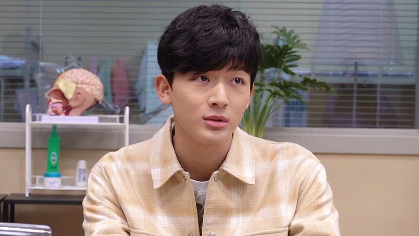 《非凡医者》会员独家微综：最强实习医师比拼开启 张晚意郑云龙游戏套路不断