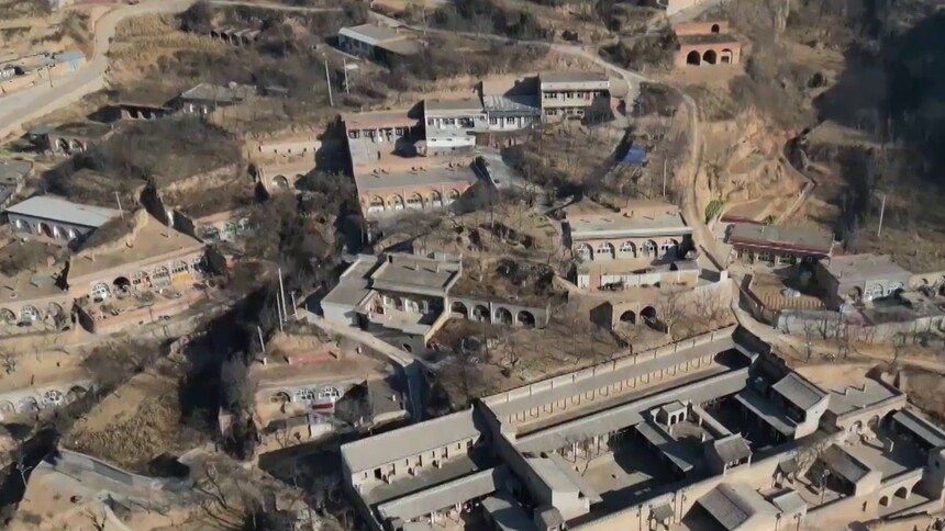 山西吕梁：让古村充满“艺术范儿” 让村民吃上“艺术饭”