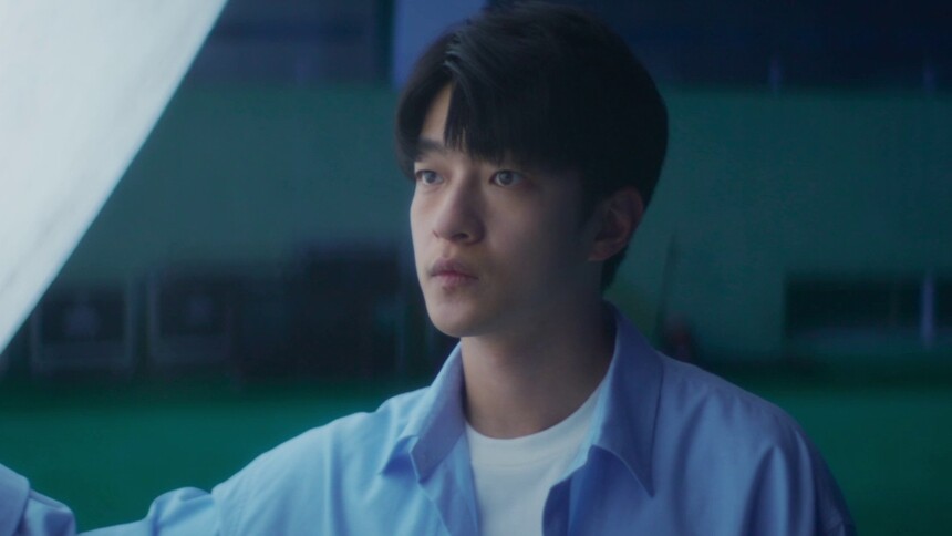 《一闪一闪亮星星》插曲MV 张万森视角暗恋情歌尽诉深情