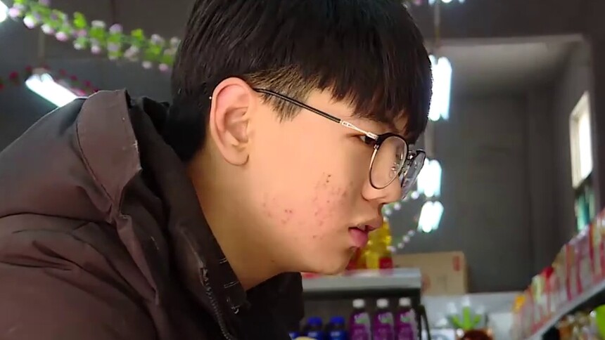 变形计第十七季彩蛋：张晟骏爆笑花式求职，却突然被按下了人生的暂停键