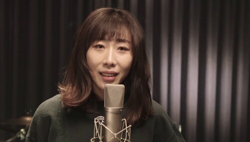 《荒原》同名主题曲MV 任素汐用歌声拥抱角色