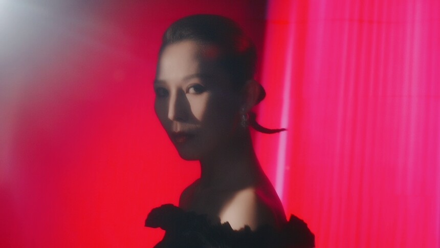 芭莎一公大片：蔡少芬/卡捷琳娜/赵丽娜/汪小敏